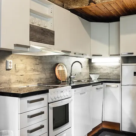 别墅 Baron's By Hilla